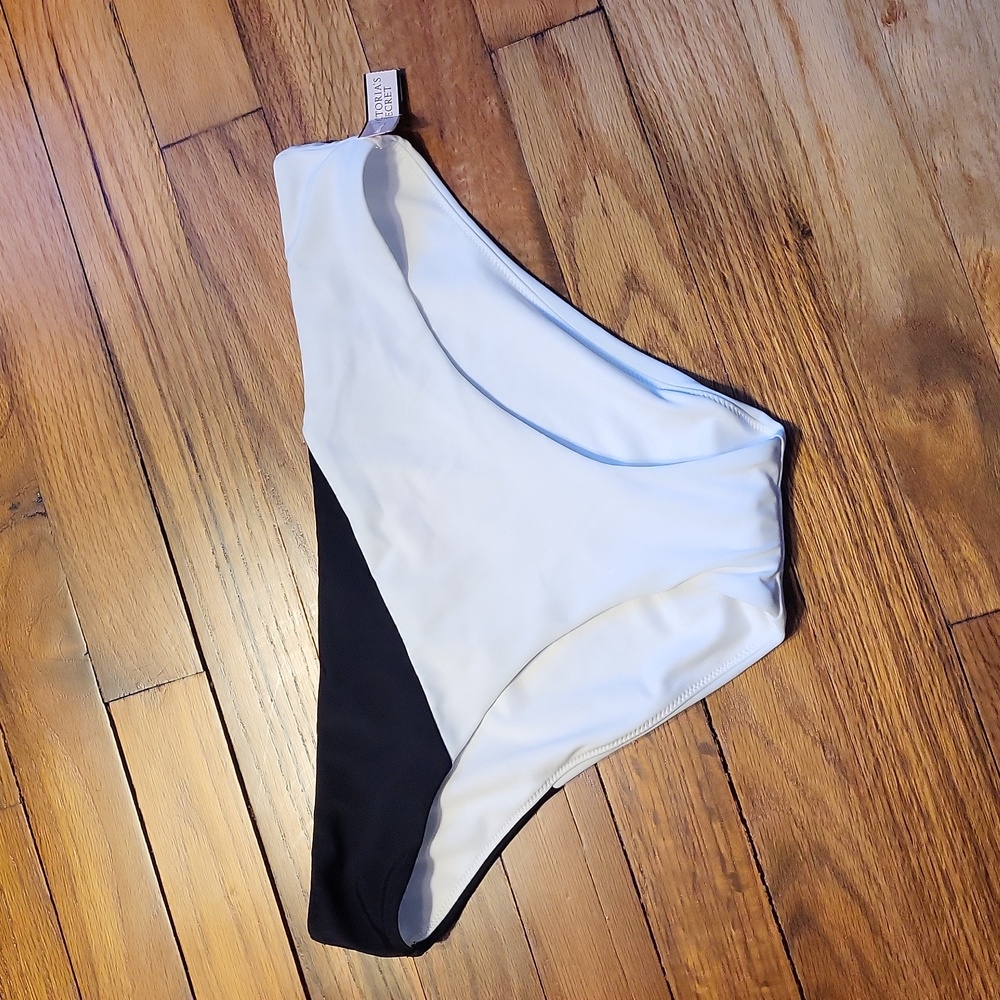 NWT Victoria's Secret two tone hipster bikini
